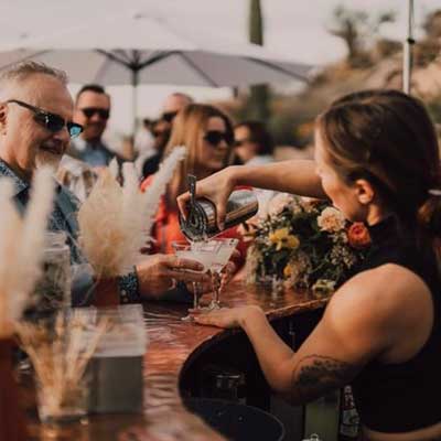 Modern-Bartender-Image